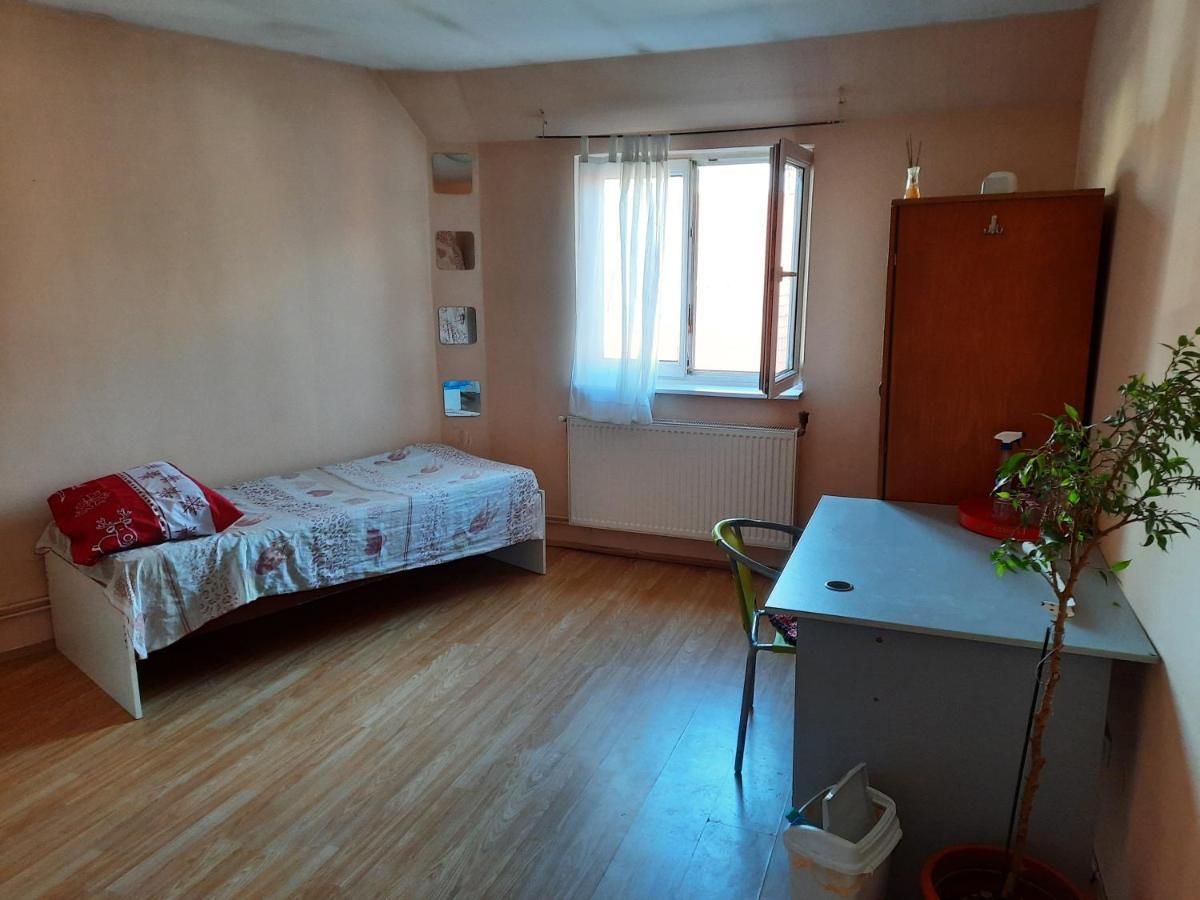 Casa Adrian Camere Centru Vechi Braşov Exterior foto